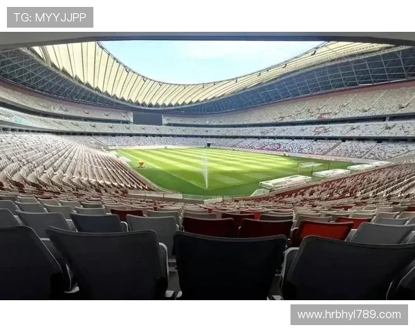 足球赛事中的球场设施与环境建设