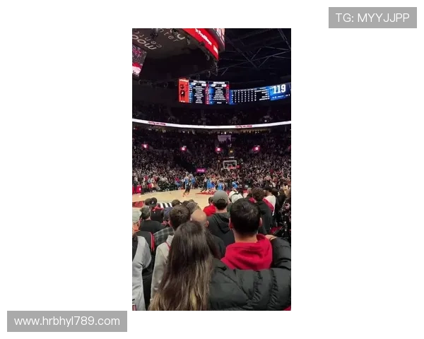 2024年NBA新赛季揭幕战现场氛围及球迷反响全景记录